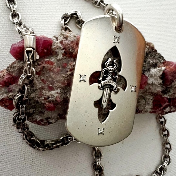 Chrome Hearts 4 diamond pendant & 24" paper-chain necklace - Picture 3 of 13